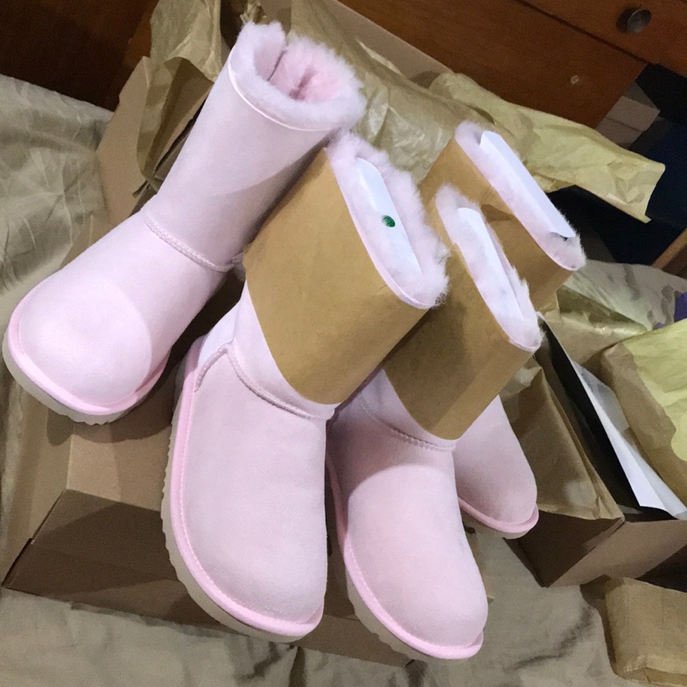 Uggs size 7